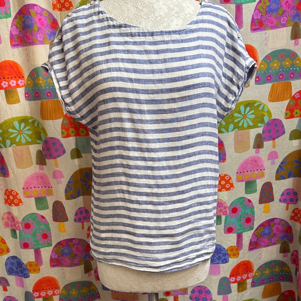 Harris Wilson Linen Short Sleeve Blouse.